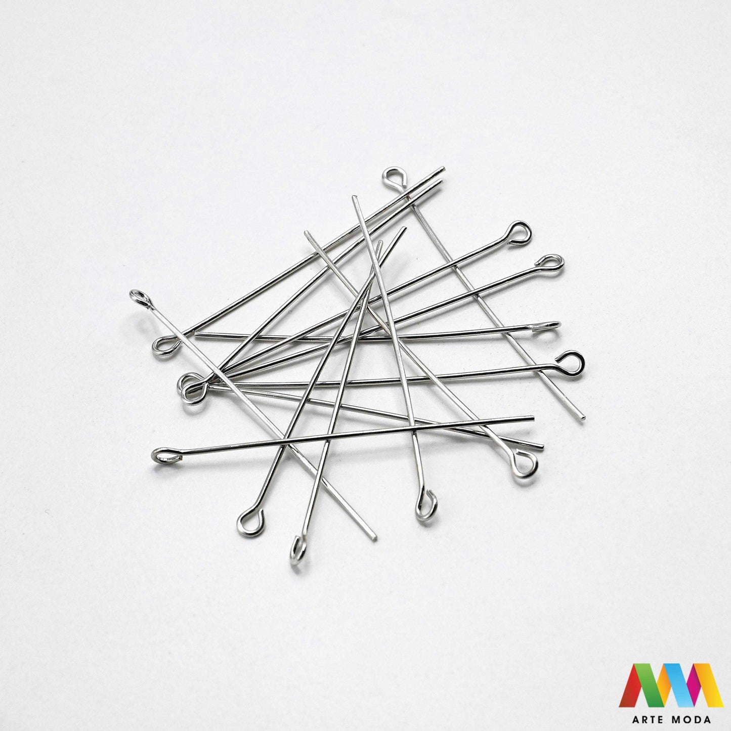 igle pinovi headpins eyepins omčicom glavicom elementi DIY pribor srebrni zlatni za izradu nakita pribor Pretvorite perle u nakit s lakoćom Metalni čavlići su osnovni alat za izradu naušnica privjesaka nizova perli Bilo da trebate igle s ravnom glavom za završetak ili igle s omčicom za daljnje spajanje naša ponuda osigurava kvalitetu i savitljivost potrebnu za profesionalne rezultate Izaberite idealnu duljinu i boju za svoj uradi sam projekt i osigurajte čvrstinu svojim kreacijama arte moda repromaterijal