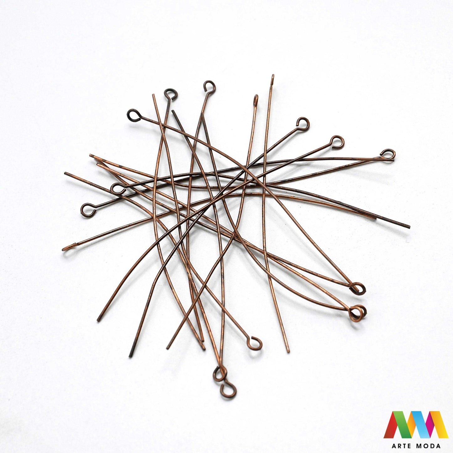 igle pinovi headpins eyepins omčicom glavicom elementi DIY pribor srebrni zlatni za izradu nakita pribor Pretvorite perle u nakit s lakoćom Metalni čavlići su osnovni alat za izradu naušnica privjesaka nizova perli Bilo da trebate igle s ravnom glavom za završetak ili igle s omčicom za daljnje spajanje naša ponuda osigurava kvalitetu i savitljivost potrebnu za profesionalne rezultate Izaberite idealnu duljinu i boju za svoj uradi sam projekt i osigurajte čvrstinu svojim kreacijama arte moda repromaterijal