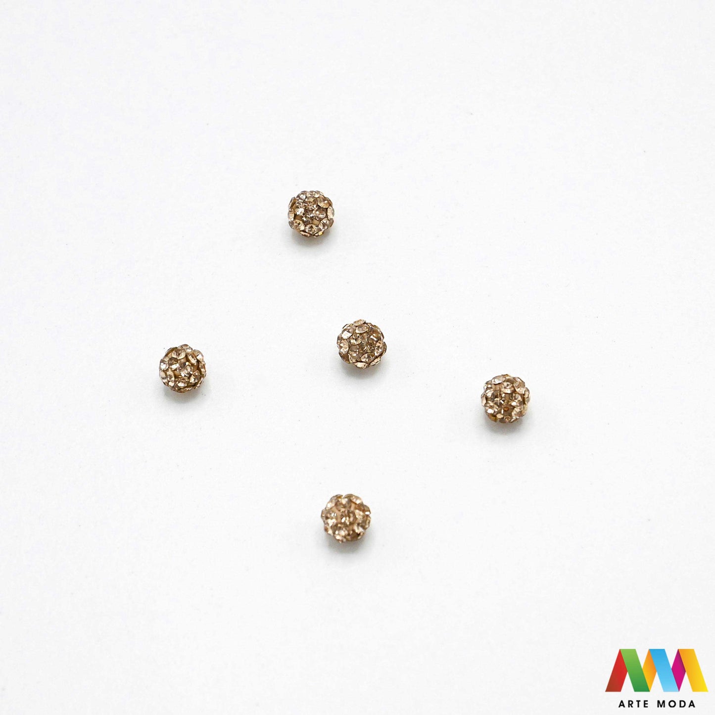 shamballa disco kugle kristalne perle sjajne kuglice cirkoni glamur nakit izrada narukvica DIY svjetlucavo šarene pave s kristalima za svjetlucave narukvice materijal ogrlice Dodajte dozu glamura svojim kreacijama su prekrivene stotinama sitnih kristala koji pružaju efekt Ove svjetlucave perle su idealne za izradu popularnih elegantnih naušnica i upečatljivih ogrlica Dostupne u širokoj paleti boja naše kristalne kuglice osigurat će da vaš uradi sam nakit bude u centru pažnje arte moda repromaterijal