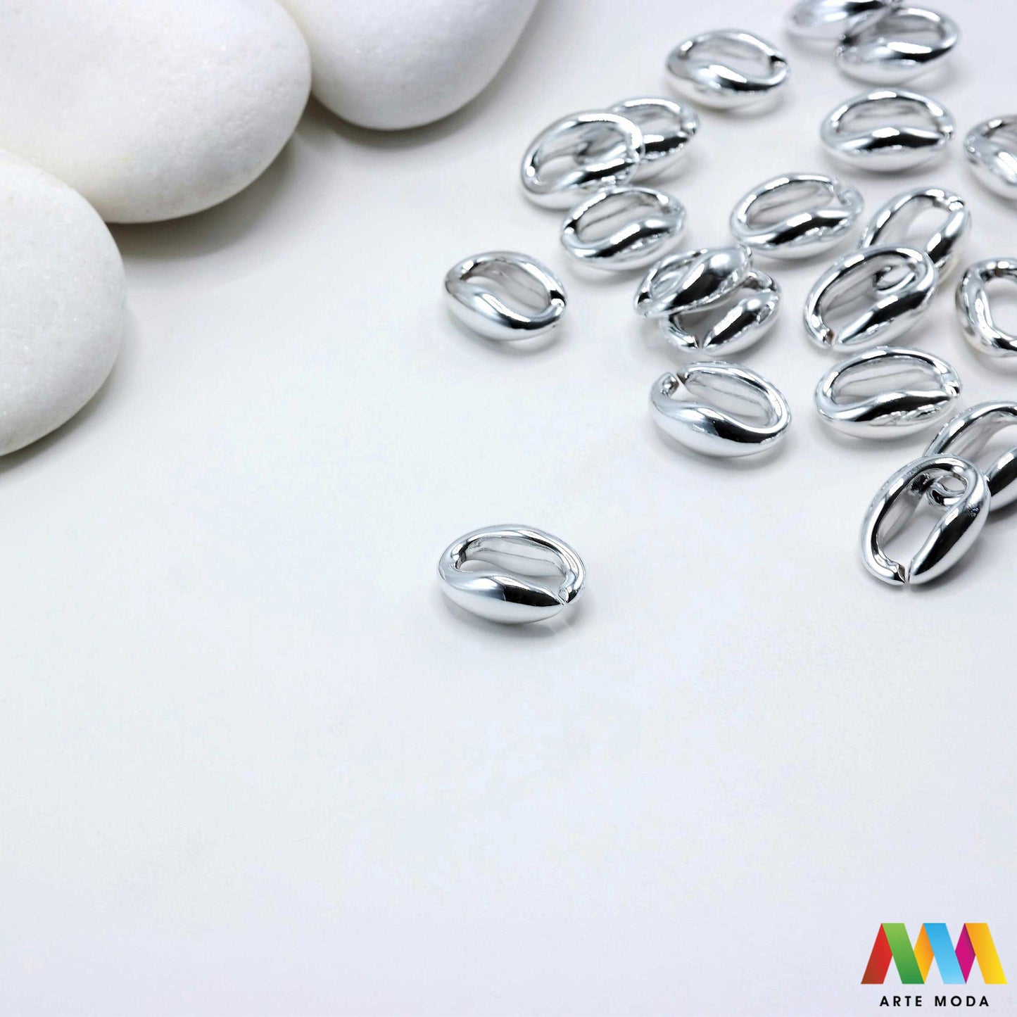 plastični plastičan elementi element koji se koriste koristi za ukrašavanje nizanje nižu se modnih dodataka modni dodatak i izradu nakita plastičan narukvica ogrlica nanožnica prstena prsten od plastike naušnice naušnica