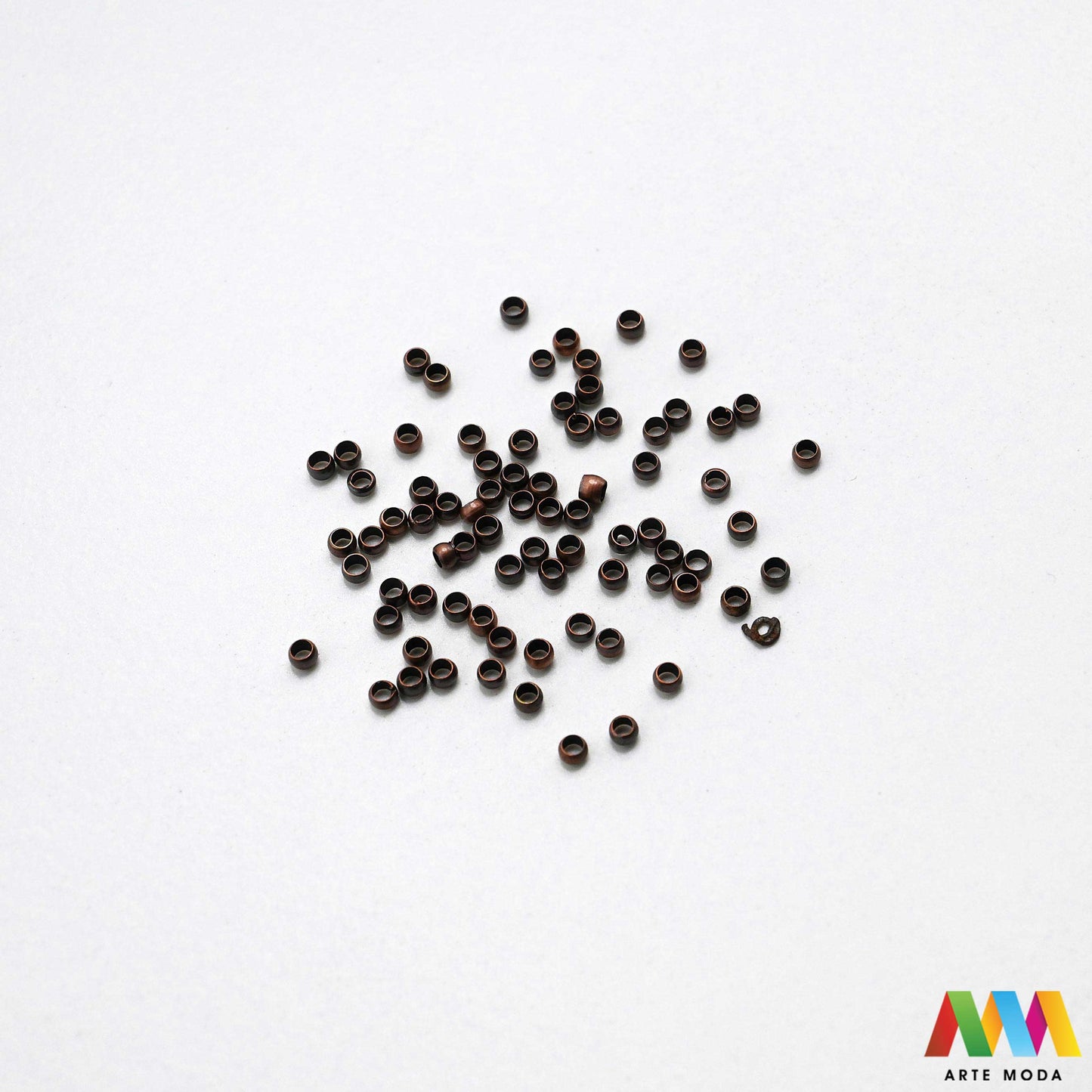 krimp perla završetak stoper za narukvicu razdjelnik metalne kuglice DIY pribor repromaterijal srebrni zlatni nakit perle crimp beads fiksatori sajlu flaks razdjelnici Fiksirajte svoju kreativnost Metalni stoperi su neophodni za izrađivača nakita Bilo da osiguravate završetke ogrlice radite na dizajnu s razmaknutim perlama naši stoperi pružaju maksimalnu sigurnost stabilnost srebro zlato bakar ovi mali važni elementi osigurat će da vaš uradi sam nakit izgleda uredno i profesionalno arte moda repromaterijal