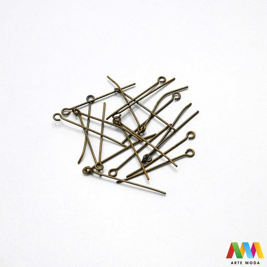 igle pinovi headpins eyepins omčicom glavicom elementi DIY pribor srebrni zlatni za izradu nakita pribor Pretvorite perle u nakit s lakoćom Metalni čavlići su osnovni alat za izradu naušnica privjesaka nizova perli Bilo da trebate igle s ravnom glavom za završetak ili igle s omčicom za daljnje spajanje naša ponuda osigurava kvalitetu i savitljivost potrebnu za profesionalne rezultate Izaberite idealnu duljinu i boju za svoj uradi sam projekt i osigurajte čvrstinu svojim kreacijama arte moda repromaterijal