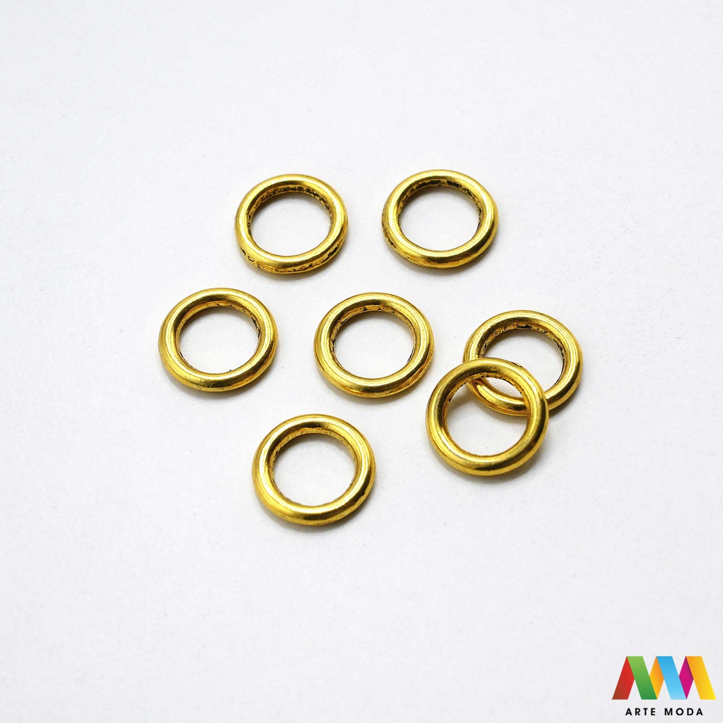 alkice spojnice karike jump rings spojni prstenovi metalni kolutovi DIY pribor repromaterijal srebrne zlatne izrada nakita spajanje perli metalne za nakit otvorene zatvorene izradu materijal prsten elementi narukvice ogrlice Osigurajte čvrstinu nakitu Metalne alkice su neizostavne spojnice spajanje kopči privjesaka lanaca Birajte između prstenova u raznim veličinama bojama bronca složenost vašeg uradi sam projekta kvalitetne alkice pružit profesionalan siguran završetak kreaciji arte moda repromaterijal