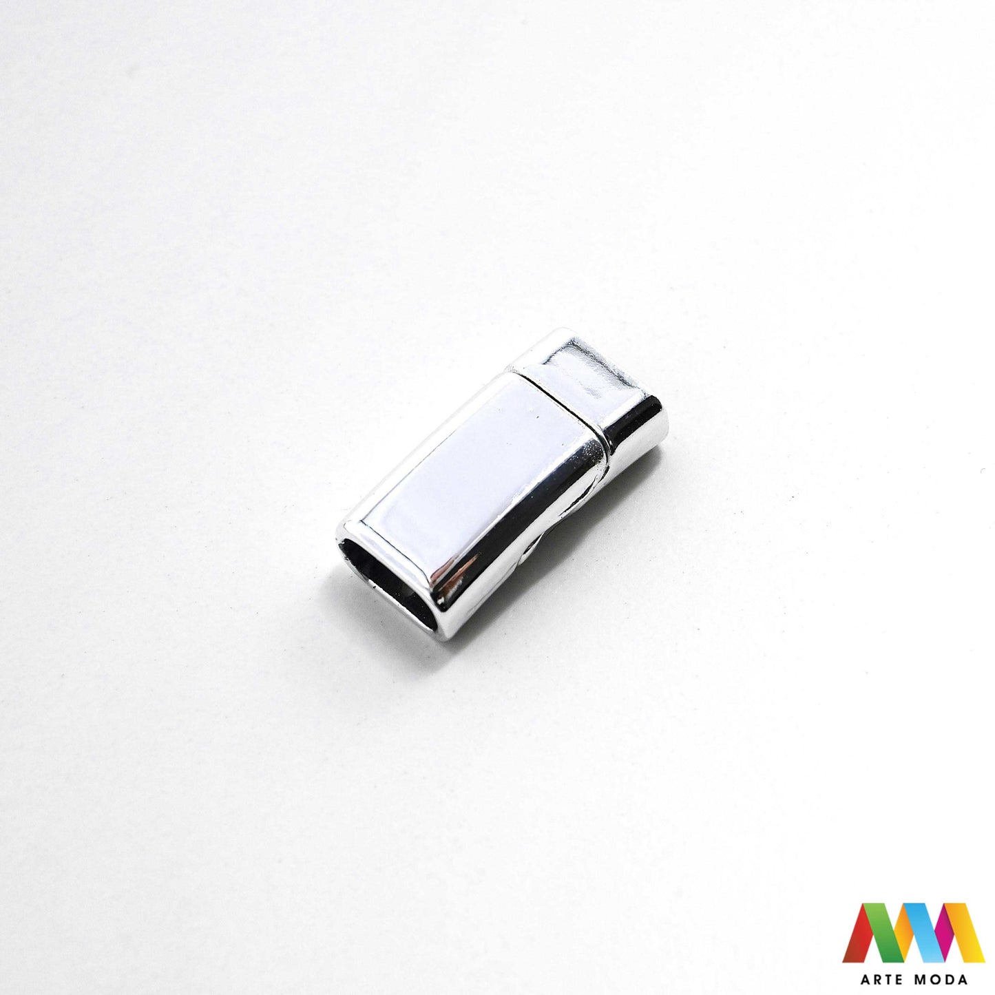 magnetne kopče magnet zatvarači metalne izrada nakita DIY lagano kopčanje metalni pribor narukvice ogrlice brzo zatvaranje magnetne nakit magnetni magneti brze za uradi sam kopča Kopčanje nakita u sekundi Magnetne kopče su najjednostavniji i najbrži zatvarači za narukvice i ogrlice Snažan magnet osigurava sigurno zatvaranje idealno za sve koji traže lako rukovanje Razni oblici i boje savršeni za elegantan i praktičan DIY nakit arte moda repromaterijal