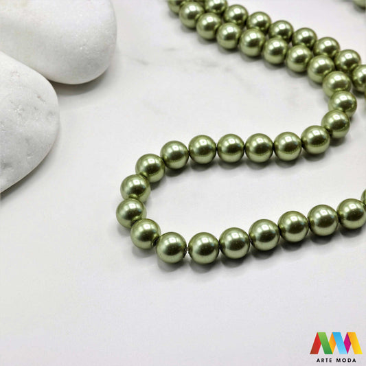 stakleni biseri niz staklo biser perle biserne zrna zrno perla staklene imitacija bisera sedefaste vjenčani nakit klasični DIY ogrlice bijeli u boji bisernim sjajem izrada nakita umjetni Za klasičnu eleganciju birajte staklene bisere imitacija bisera ima visok sedefasti sjaj i savršeno je glatka Idealni su za izradu vjenčanog nakita bezvremenskih ogrlica i narukvica raznim veličinama i bojama ovi biseri unose dašak luksuza u svaki uradi sam projekt Počnite nizati svoju eleganciju arte moda repromaterijal