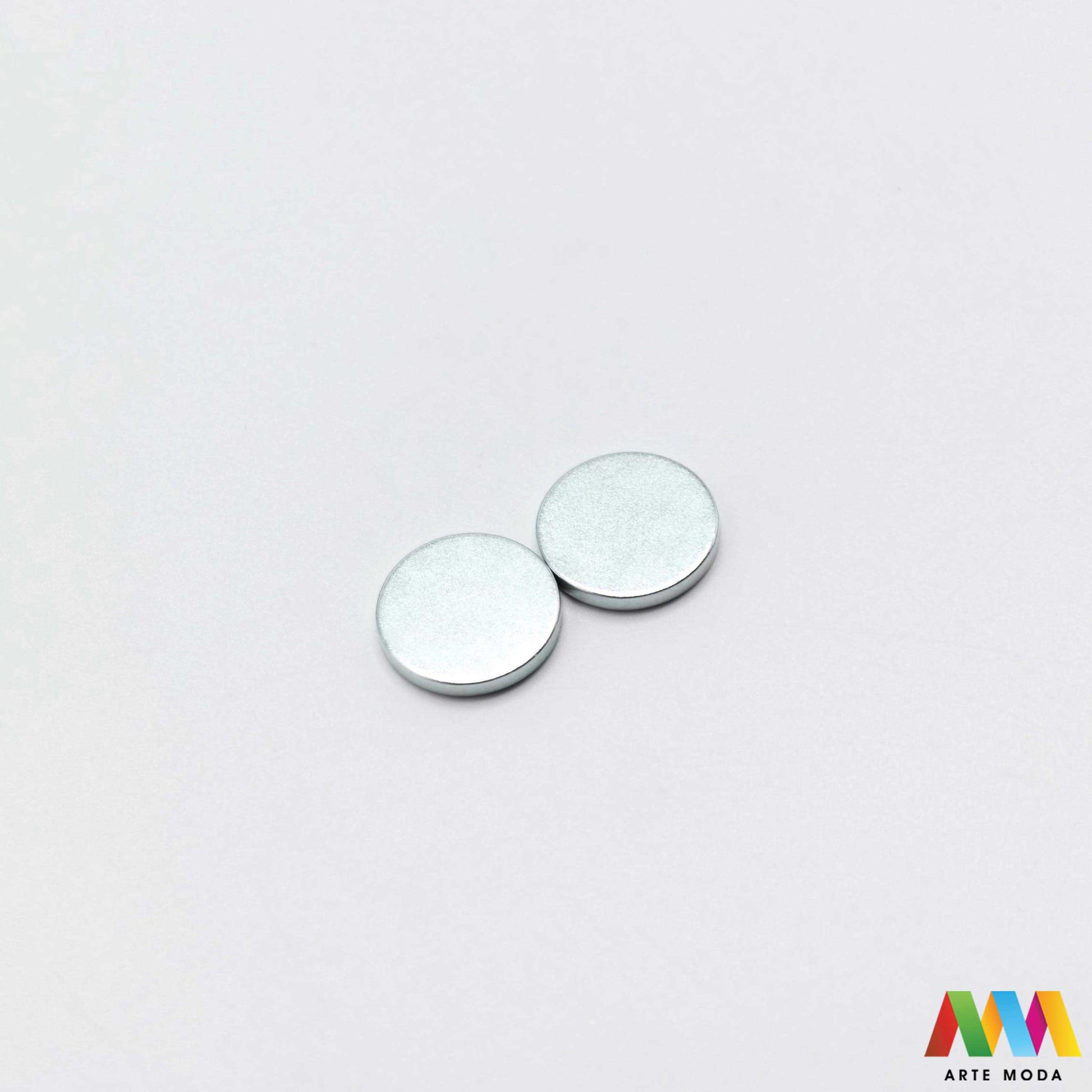 magnet magneti za suvenir suvenire srebrni neodimijski magnetizirani magnetit neodimijski magneti trenutno su najsnažnija vrsta magneta s izvrsnim magnetskim svojstvima poput remanencije gustoće energije te otpornosti na temperaturu arte moda