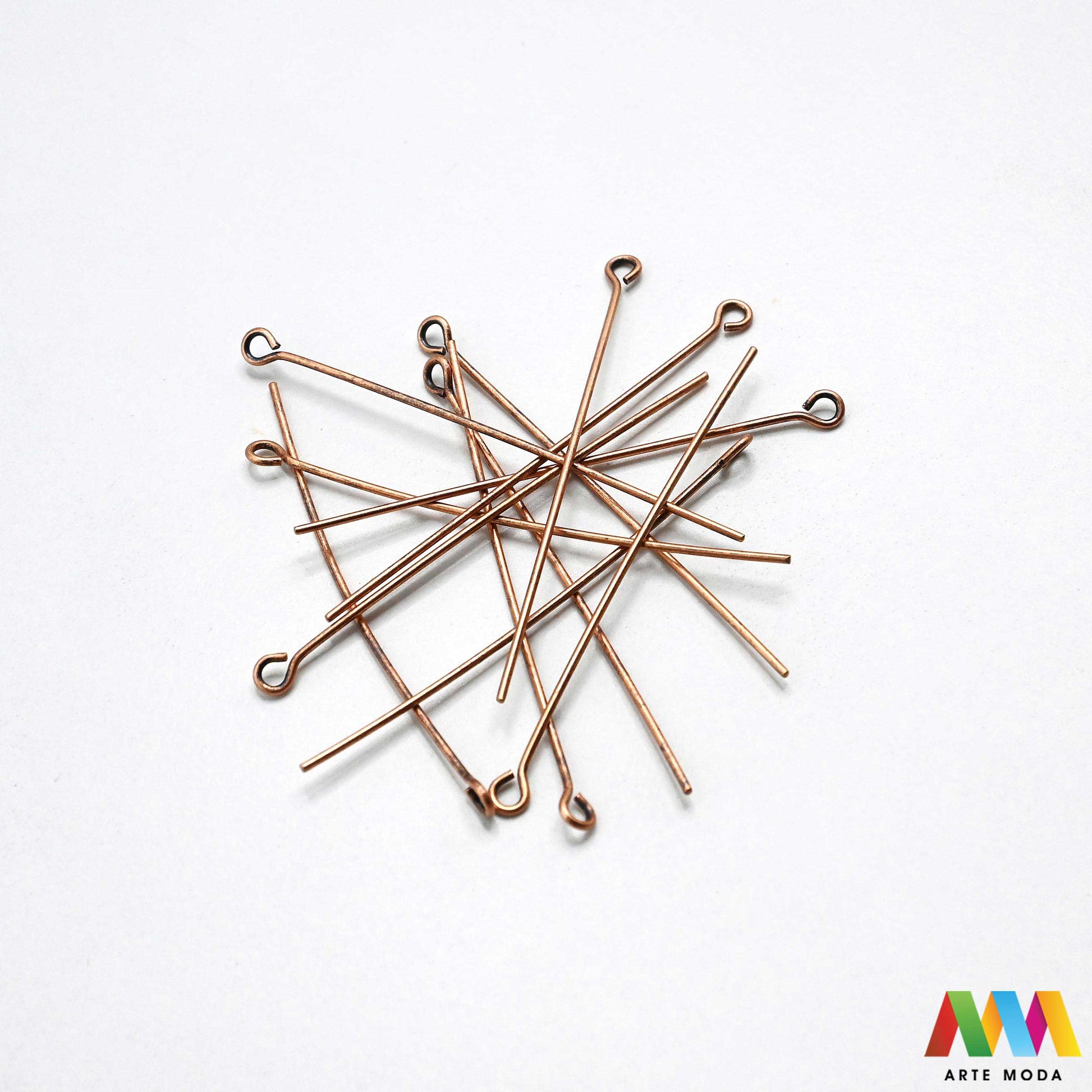 igle pinovi headpins eyepins omčicom glavicom elementi DIY pribor srebrni zlatni za izradu nakita pribor Pretvorite perle u nakit s lakoćom Metalni čavlići su osnovni alat za izradu naušnica privjesaka nizova perli Bilo da trebate igle s ravnom glavom za završetak ili igle s omčicom za daljnje spajanje naša ponuda osigurava kvalitetu i savitljivost potrebnu za profesionalne rezultate Izaberite idealnu duljinu i boju za svoj uradi sam projekt i osigurajte čvrstinu svojim kreacijama arte moda repromaterijal