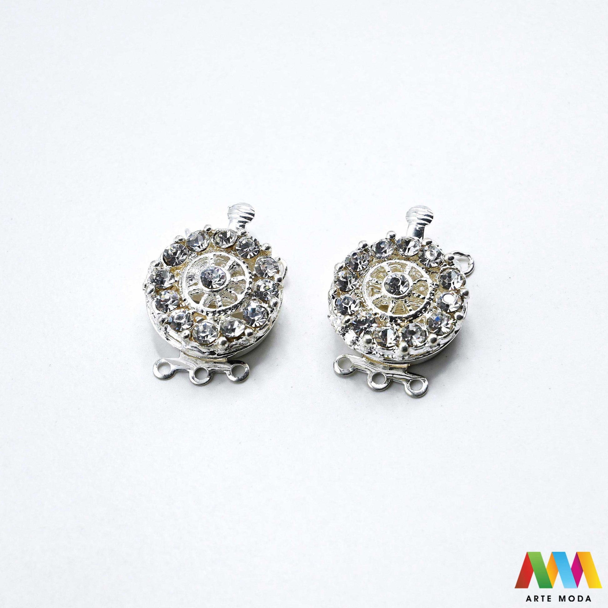 ukrasna kopča starinski nakit togl zatvarač DIY vintage romantični ukrasne kopče motivima OT dekorativni zatvarači metalni pribor statement završeci ogrlica luksuzni zlatne srebrne narukvica ukrasima luksuzne Mornarska detalje kolekcija ukrasnih metalnih kopči motive srca leptira kormila filigrana portreta dekorativni zatvarači pretvaraju svaku ogrlicu unikatni komad nakita vintage šarm mornarsku svježinu tematski zatvarači osigurat uradi sam projekt zapažen stilski besprijekoran arte moda repromaterijal