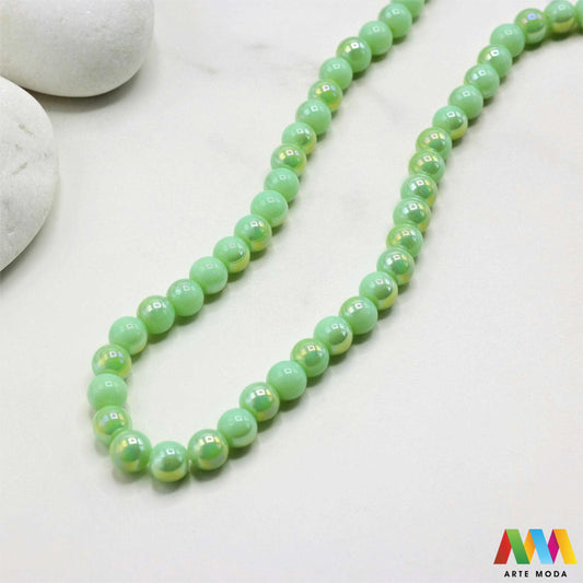 stakleni niz staklo perle zrna zrno staklena perla okrugle okrugla Staklene okrugle perle koje služe za nizanje i izradu nakita poput narukvica i ogrlica te torbica i ostalih modnih dodataka